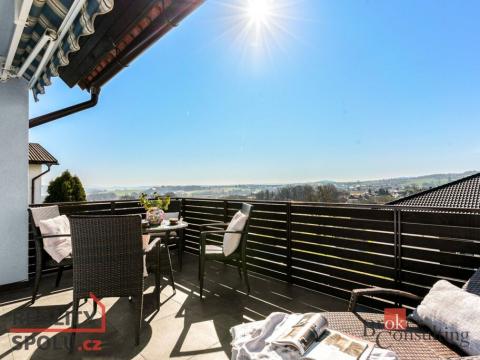 Prodej rodinného domu, Lešany, 230 m2