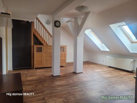 Pronájem bytu 3+kk, Praha - Radotín, Věštínská, 85 m2