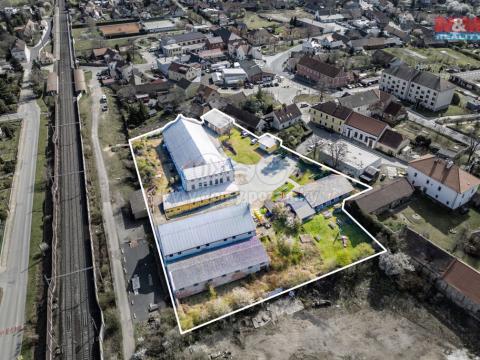 Prodej výrobních prostor, Starý Kolín, Za poštou, 3398 m2