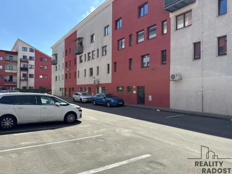 Prodej bytu 2+kk, Vyškov, Smetanovo nábřeží, 67 m2