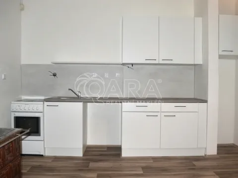 Pronájem bytu 2+1, Mnichovice, Pod mohylou, 78 m2