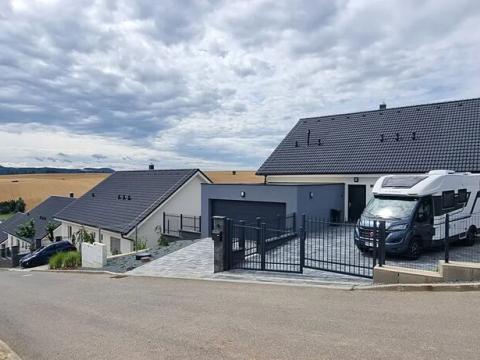 Prodej rodinného domu, Králův Dvůr, Pod Štolou, 176 m2