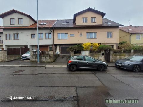 Pronájem bytu 2+kk, Praha - Řeporyje, Loučná, 38 m2