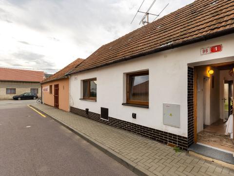 Prodej rodinného domu, Ivančice - Němčice, Školní, 63 m2