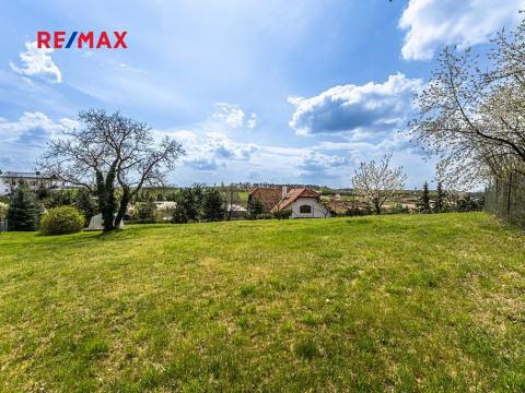 Prodej pozemku pro bydlení, Praha - Lochkov, Na dražkách, 1550 m2