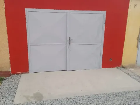 Pronájem garáže, Opava, Rybářská, 22 m2