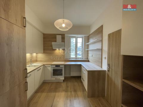 Pronájem bytu 3+1, Nové Strašecí, Nádražní, 70 m2
