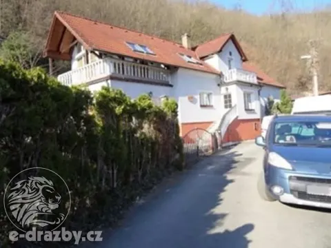 Dražba rodinného domu, Městečko, 210 m2