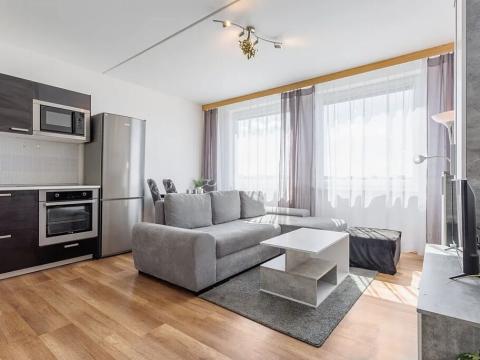 Pronájem bytu 2+kk, Praha - Černý Most, Bryksova, 42 m2