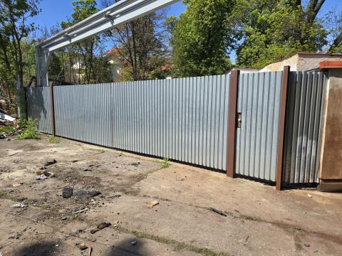 Prodej výrobních prostor, Kladno, Huťská, 200 m2