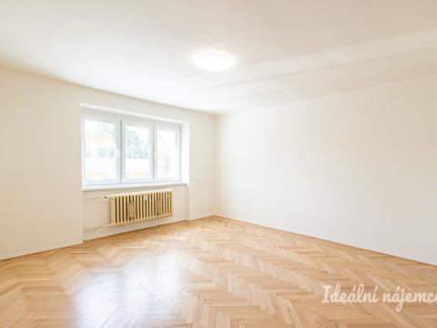 Pronájem bytu 2+1, Praha - Žižkov, Jeseniova, 80 m2