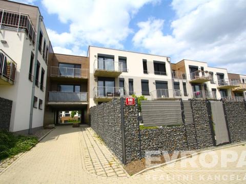 Pronájem bytu 4+kk, Praha - Lipence, Černošická, 119 m2