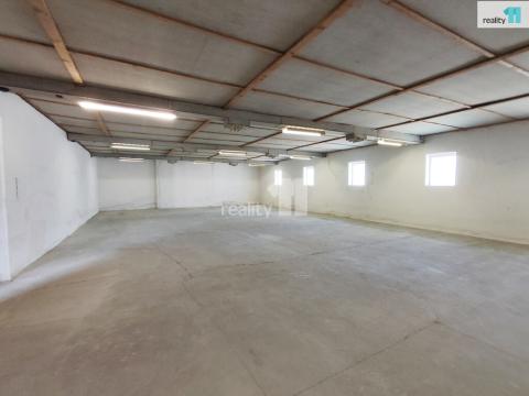 Pronájem skladu, Smidary - Červeněves, 217 m2
