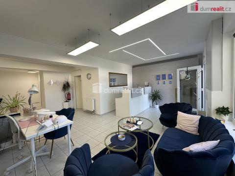Pronájem obchodního prostoru, Břeclav, třída 1. máje, 15 m2