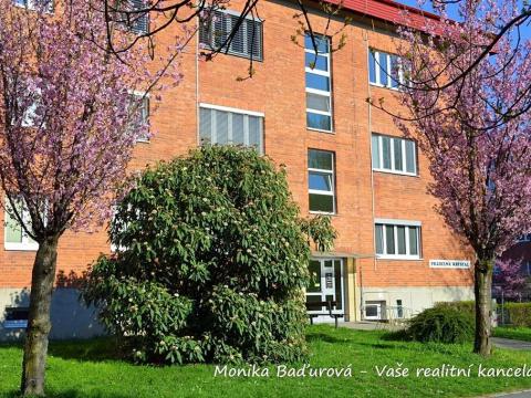 Prodej bytu 3+1, Otrokovice, Školní, 79 m2