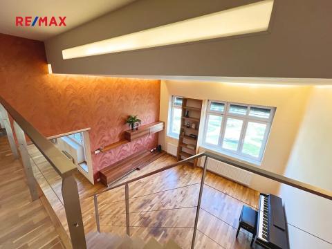 Prodej bytu 2+1, Praha - Zbraslav, Jaromíra Vejvody, 62 m2