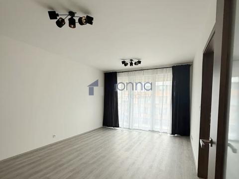 Pronájem bytu 2+kk, Praha - Hloubětín, Poděbradská, 60 m2