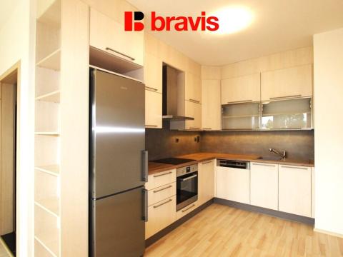 Pronájem bytu 2+kk, Brno, Houbalova, 77 m2