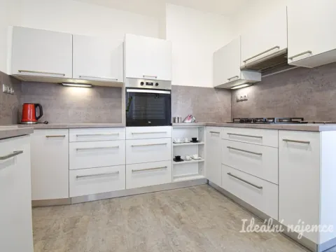 Pronájem bytu 3+1, Brno, Merhautova, 83 m2