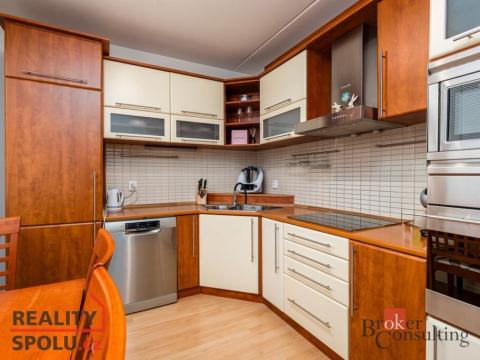 Pronájem bytu 4+1, Rokycany - Nové Město, Pod Kostelem, 90 m2