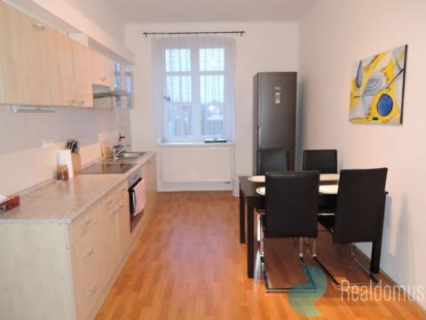 Pronájem bytu 2+1, České Budějovice, Havlíčkova, 98 m2