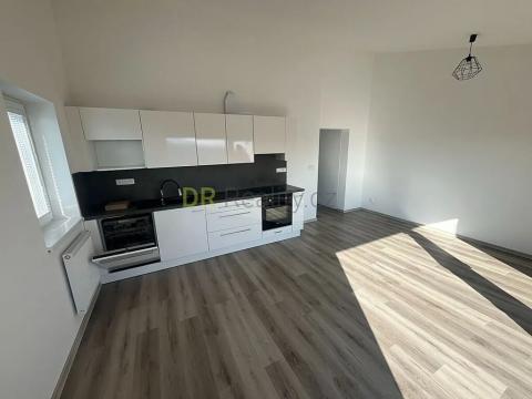 Pronájem bytu 2+kk, Rosice, Kaštanová, 63 m2