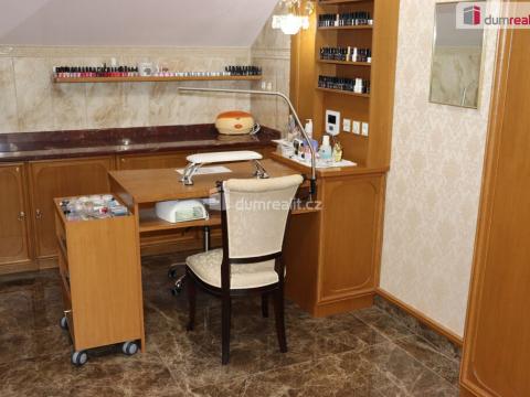 Pronájem obchodního prostoru, Hustopeče, Bratislavská, 16 m2