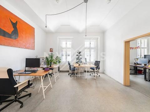 Prodej bytu 3+1, Praha - Holešovice, Bubenská, 84 m2