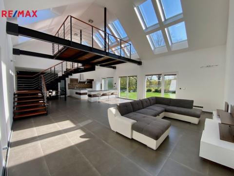 Prodej rodinného domu, Pětihosty, 200 m2