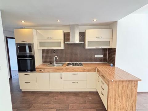 Pronájem bytu 4+kk, Lovosice, Dlouhá, 71 m2