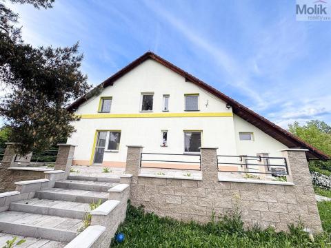 Prodej rodinného domu, Dubí - Pozorka, Tichá, 192 m2