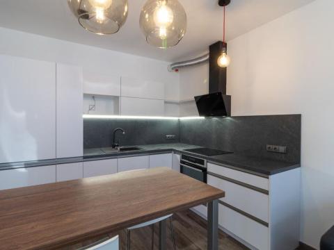 Pronájem bytu 2+kk, Praha - Uhříněves, Oty Bubeníčka, 52 m2