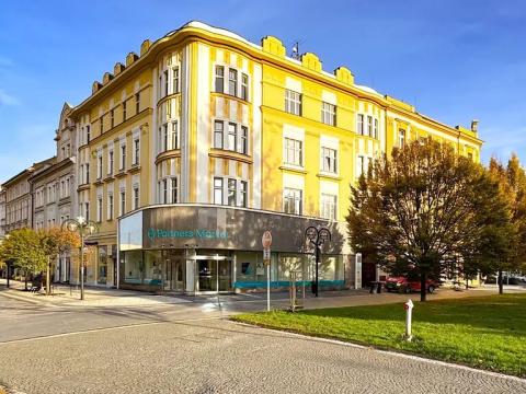 Pronájem kanceláře, Hradec Králové, náměstí Svobody, 47 m2