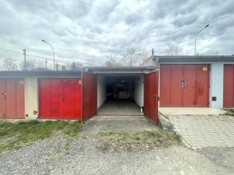 Pronájem garáže, Tábor, 18 m2