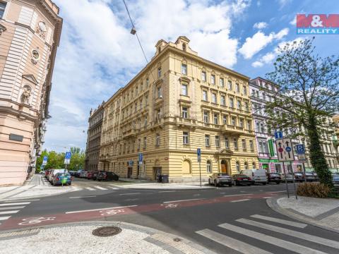 Pronájem kanceláře, Praha - Smíchov, Malátova, 55 m2