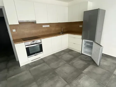Pronájem bytu 2+kk, Kolín, Sokolská, 58 m2