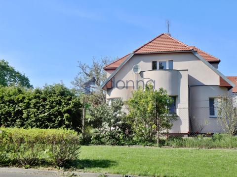 Prodej rodinného domu, Praha - Čimice, Na hranicích, 215 m2
