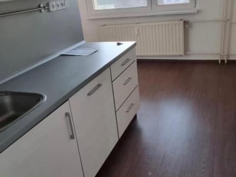 Pronájem bytu 2+1, Bruntál, Dolní, 56 m2
