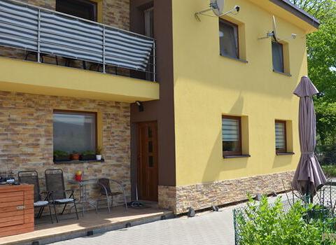 Prodej komerční nemovitosti, Bystřice, 220 m2