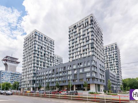 Pronájem bytu 1+kk, Praha - Žižkov, Olšanská, 35 m2