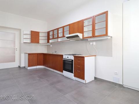 Pronájem bytu 2+1, Praha - Libeň, U libeňského pivovaru, 72 m2