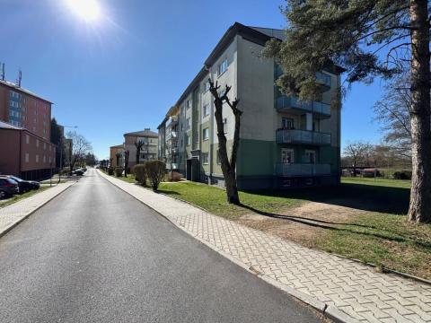 Prodej bytu 2+1, Nová Role, Tovární, 54 m2
