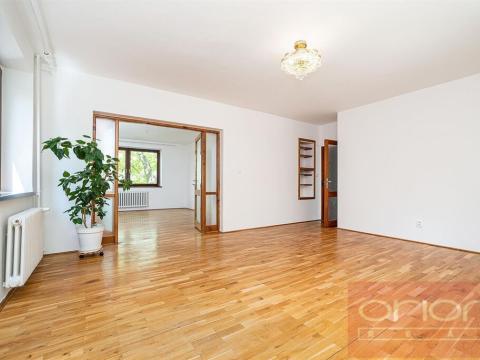 Pronájem rodinného domu, Praha - Břevnov, Hošťálkova, 225 m2