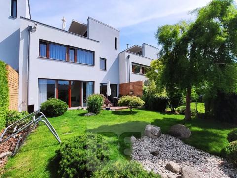 Pronájem rodinného domu, Praha - Jinonice, U panské zahrady, 302 m2
