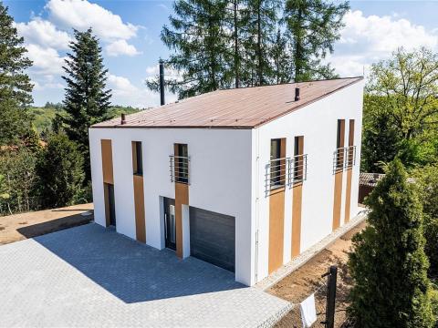 Pronájem rodinného domu, Kamenice, Ringhofferova, 183 m2