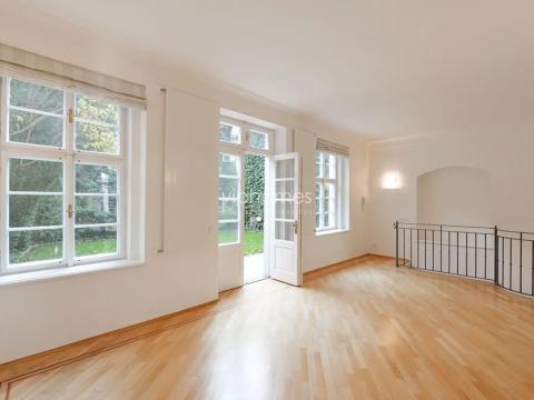 Pronájem bytu 5+kk, Praha - Malá Strana, Vlašská, 184 m2