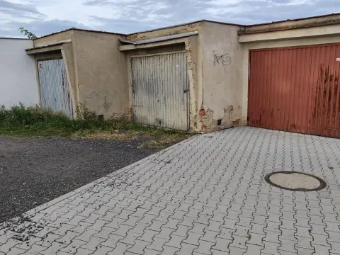 Prodej garáže, Mělník, 20 m2