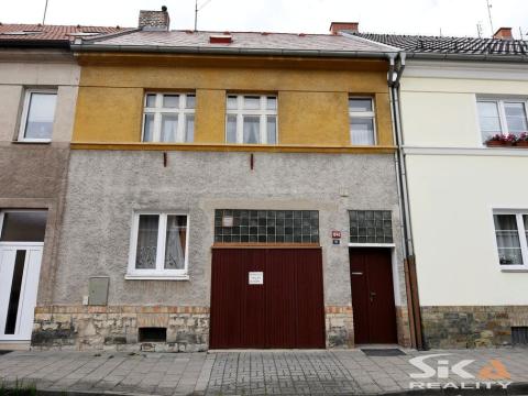 Prodej rodinného domu, Louny, Chelčického, 140 m2