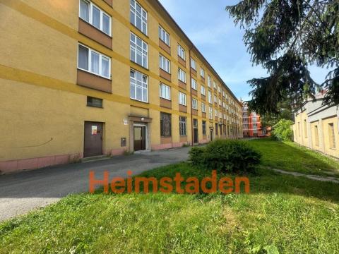 Pronájem bytu 2+1, Karviná - Nové Město, Čapkova, 56 m2