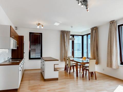 Pronájem bytu 2+kk, Praha - Košíře, Musílkova, 70 m2